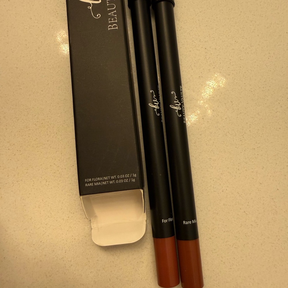 Beauty‎ Vaulte Lip Liner Duo | Ultra Matte Nude & Brown | New - Picture 4 of 5